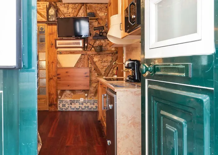 Romantic Medieval شقة *