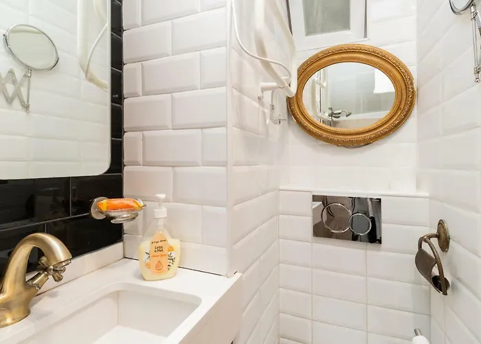 Romantic Medieval شقة Lisboa